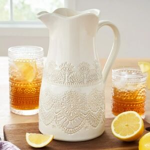 💜 New 2025 The Pioneer Woman Vintage Lsce Cream Embossed Pitcher